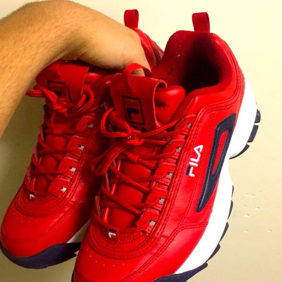 Filas - Picture 4 of 5